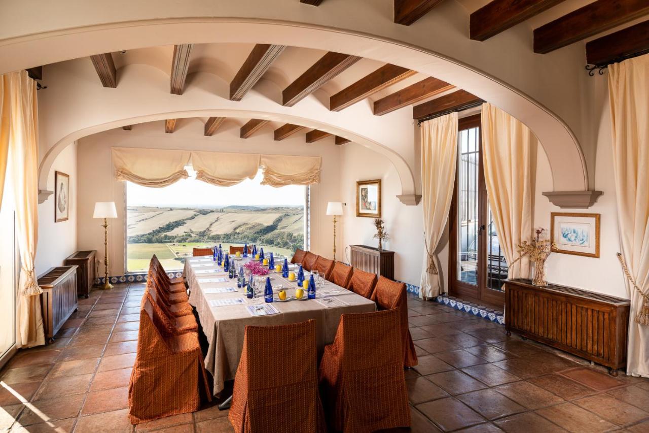 Parador De Arcos De La Frontera Ngoại thất bức ảnh